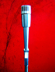 Vintage 1960’s Midland 22-211 dynamic microphone w stand Calrad Lafayette # 1