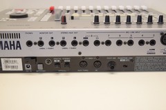 Yamaha AW16G 16-Track Professional Analog/Digital Audio Workstation w/Power Cord
