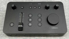 Yamaha ZG01 PACK Game Streaming USB Audio Interface with YH-G01 Headset Set