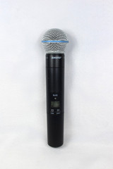 Shure Beta 58A SLX2 Wireless Microphone (DOES NOT POWER) -FOR SPARE PARTS/REPAIR