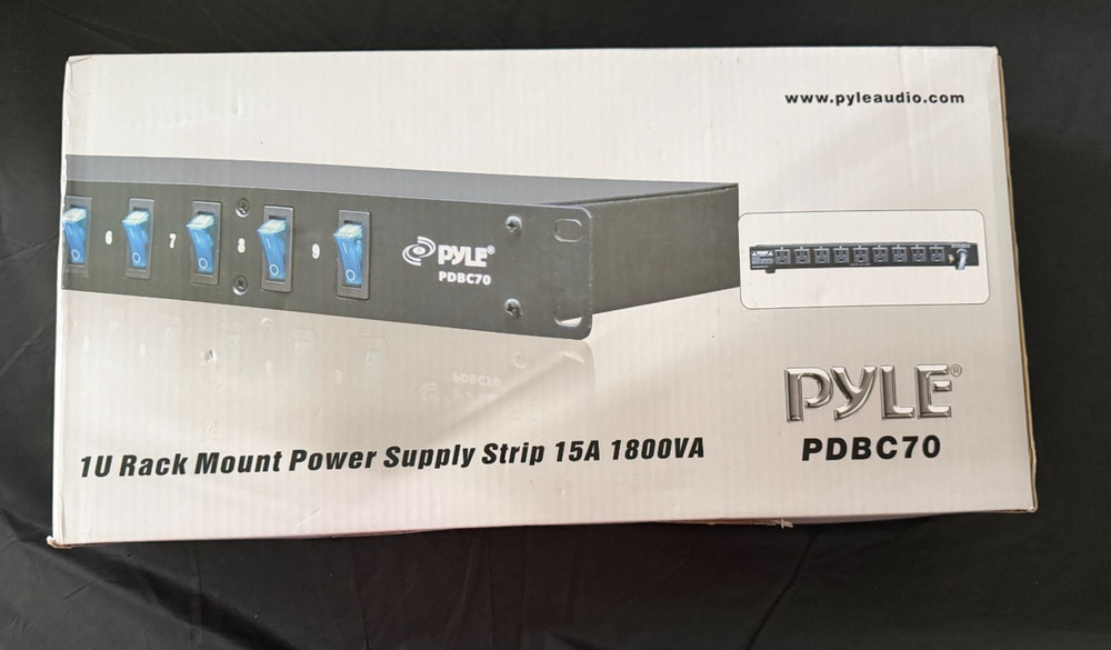 Pyle PDU Power 9 Outlet Strip Surge Protector 150 Joules 9 Front Switch PDBC70