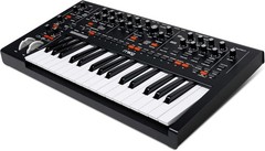 MOOG Messenger Monophonic Analog Keyboard Synthesizer, 32 Keys, 64-Step Sequence