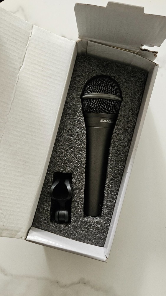 Samson Q7x Professional Dynamic Microphone