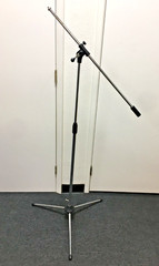 On Stage Stands Heavy Duty Tele Boom Mic Stand Black, Italy