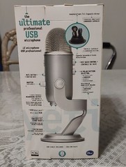 Blue Yeti USB Condenser Microphone Gris Cool Grey Cardioid Multi Pattern Gray