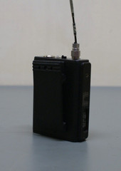Lectrosonics UM400A Belt Pack Transmitter Block 22 563.2-588.7 Mhz 1C