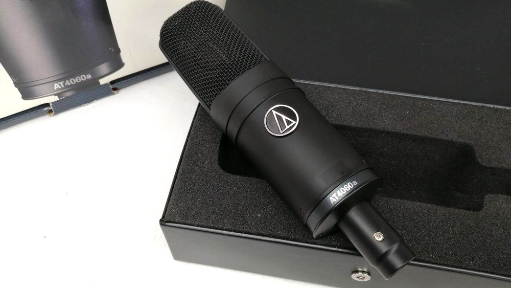 Audio-Technica AT4060a – Large-Diaphragm Cardioid, 20–20kHz, 150 dB SPL, Japan