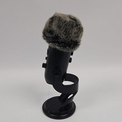 Blue Yeti 20Hz – 20kHz Condenser Studio Microphone 988-000229