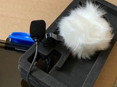 New Aputure Lyra Lavalier Microphone Lapel Mic for iPhone both USB-C & Lightning