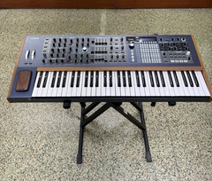 Arturia PolyBrute 61-Key 6-Voice Analog Polyphonic Synthesizer –