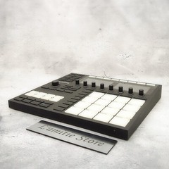 Native Instruments Maschine MK3 Audio MIDI Interface Sampler Drum Controller NI