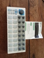 Arturia Beatstep sequencer: USB MIDI Controller & Sequencer