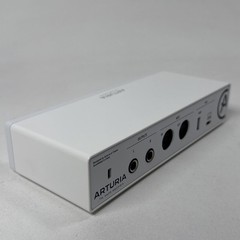Arturia MiniFuse 2 USB-C Audio MIDI Interface w Box Cable Tested Working White