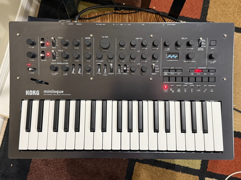 Korg Minilogue PG Limited Edition 4-Voice Polyphonic Analog Synthesizer