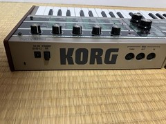 Korg MicroKorg Synthesizer Vocoder Analog Modeling 37-Key Keyboard