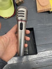 Magic WM-370 Karaoke Hand Held Corded Microphone