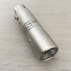 Hosa GXX-195 Phase Reverser, XLR3F to XLR3M
