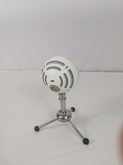Blue Snowball Ice Plug and Play Microphone White, No USB Cord