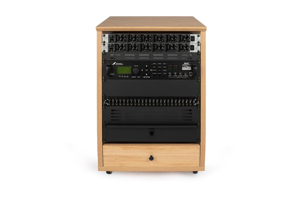 Gator Elite Series 12U Angled Studio Rack with Locking Casters – Maple Finish