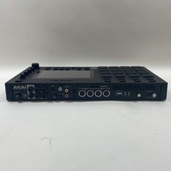 AKAI Professional MPC Live Gen 1 Standalone Musci Production Workstation MPCLIVE