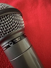 Vintage Realistic Highball Unidirectional Dynamic Microphone with Case 33-984B.