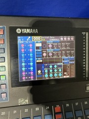 Yamaha LS9-32 32 Channel Digital Mixer Console Mixing Console -Powers On – Local