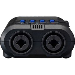 Zoom R4 MultiTrak 32-Bit Float Recorder w/ Stereo Bouncing, Headphone & Card KIT