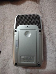 Zoom H2 Handy Portable Digital Recorder – Seems To Work- See Description
