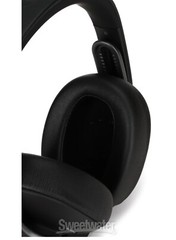 AKG Podcaster Essentials – Professional Podcasting Kit