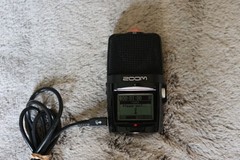 Zoom H2n Portable Digital Audio Recorder w/ Built-In Microphones, AC Power Cable