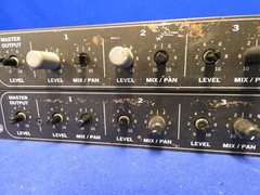 Rane SM 26B 6-Channel Splitter/Mixer QTY 2-working (no power supplies read ad)
