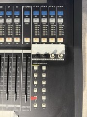 Yamaha LS9-32 32 Channel Digital Mixer Console Mixing Console -Powers On – Local