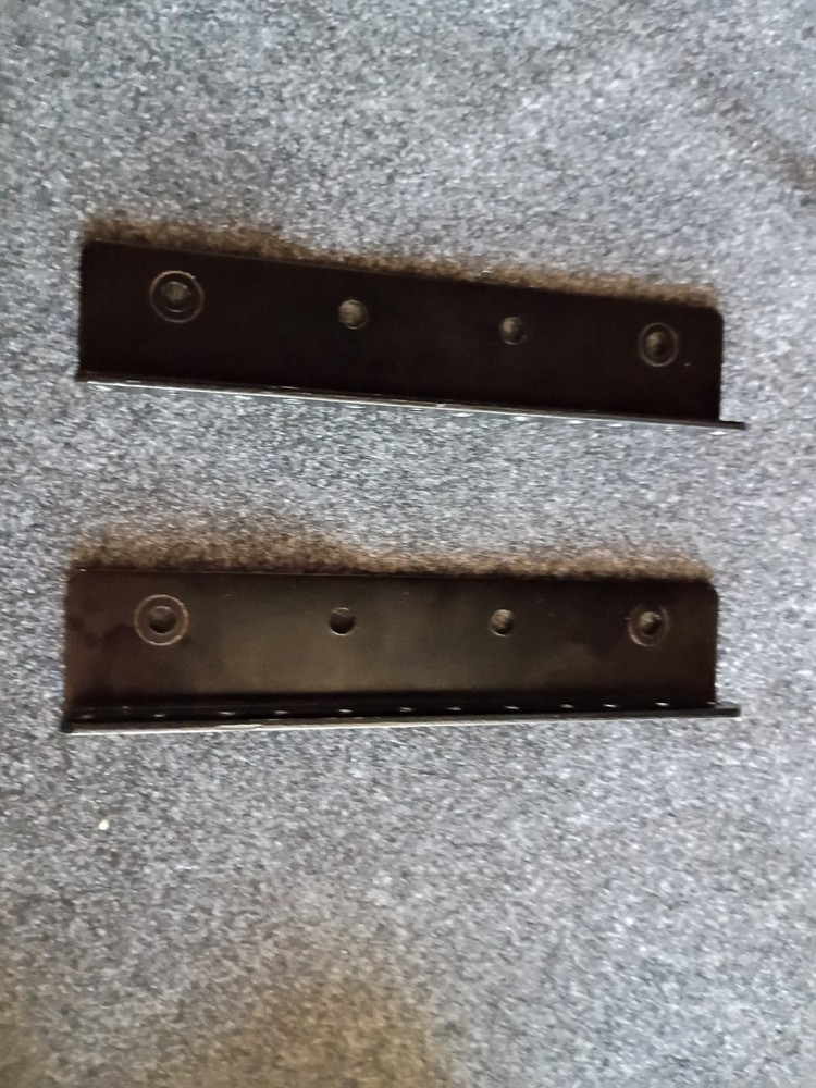 (1 PAIR) PENN ELCOM 4U / 4 SPACE Rack Rails – 7″ Free Shipping