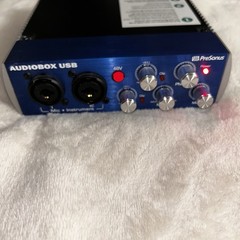 PreSonus AudioBox USB Audio/MIDI Interface Desktop 2 Mic XLR Phantom MIDI I/O