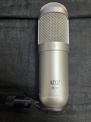 MXL 910 Voice/Instrument Condenser Microphone