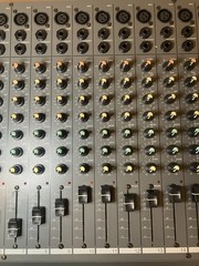 Samick SM 162 16 X 2 Anlog Mixing Console