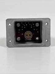 Fairchild Langevin cannon connector Female with connector cap DPB—24722-3