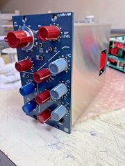 AML 1084 Preamp & Equalizer 500 Series DI Neve Design to the detail.