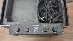 MELONARE 4-Channel Wireless Microphone System – MWM-41-4B – 4 Bodypack