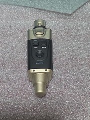 Xvive U45 Wireless In-Ear Monitor Transmitter – 5.8GHz, Gold