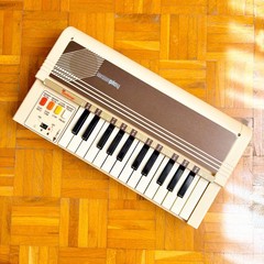 Bontempi Memoplay (Italy, 1981) Vintage Toy Synth Organ Keys! Original Manual!