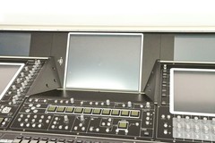 DiGiCo SD5 Digital Mixing Console w/ Waves Card, ST Optical & Road Case CG0105C