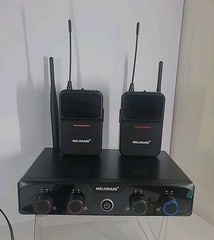 4 Channel Wireless Microphone System UHF Cordless Mic Set Melonare Open Box