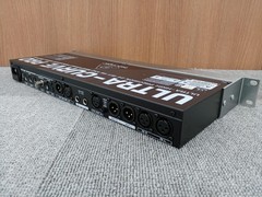Behringer DEQ2496 Ultra-Curve Pro 24bit Digital EQ Processor Tested JP