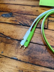 Oyaide Neo D+ RCA Cable Female to Female Class B 1.0m Length with Box