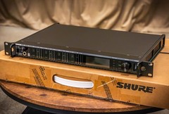 Shure AD4Q-US Axient Digital Four-Channel Wireless Receiver (A: 470 to 636 MHz)