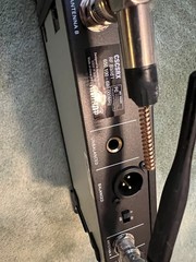 Set Of 2 AKG SR 470 Wireless Microphone Receivers W/ Power See Antennas Lot