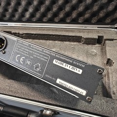 VocoPro UHF-5800 4-Mic Wireless System: Four Microphones / Channels