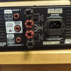 BEHRINGER A500 Professional 2-Channel Reference Amp