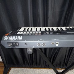 Yamaha MX49 BK 49-Key Digital Keyboard Synthesizer w/ Pitch Wheel, Display, MIDI